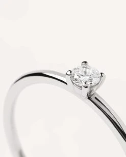 Diamonds And White Gold Solitaire Mini Ring