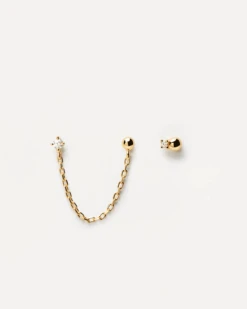 Musketeer Earrings -Fashion Accessories 1 AR01 384 U 4fea5604 0d6b 4879 98ea 0a7dd33b05b9