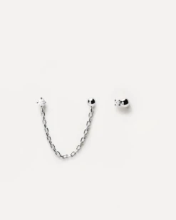 Musketeer Silver Earrings -Fashion Accessories 1 AR02 384 U f2cb9a70 e21f 4e7f 9cc3 678a9d20a34a