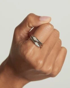 Duke Stamp Silver Ring -Fashion Accessories 11 BUNDLE 03 beauty5 scaled