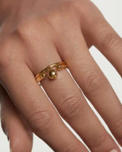 Berlin Ring -Fashion Accessories 2 AN01 933 U beauty1 58add5ef 0681 471b a35a 5be32b82a189