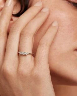 Diamonds And White Gold Trio Ring -Fashion Accessories 2 AN06 014 0 9b2270b0 3f1e 4423 b8a3 df1fcb2e091e