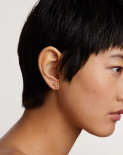 Flora Earrings -Fashion Accessories 2 AR01 543 U beauty2 67a9789d 52da 413a 8245 6055bf94cafc