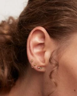 Kara Earrings Set -Fashion Accessories 2 BU01 050 U beauty6 b4777d7f 927c 4c6d b3ef b81a593607de