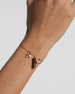 Letter S Charm -Fashion Accessories 2 CHARMS23 PU 01 beauty2 a712da2f 1ab9 46e9 8e2d 08a5efe97c45