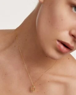 Letter L Necklace -Fashion Accessories 2 CO01 271 U beauty 1