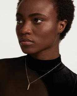 Essential Necklace -Fashion Accessories 2 CO01 414 U beauty1 2e45761d 055c 4fa4 969b b58edaebac04