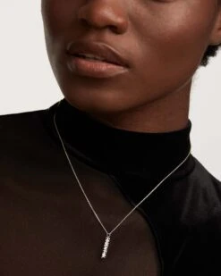 Essential Silver Necklace -Fashion Accessories 2 CO02 414 U beauty1 scaled