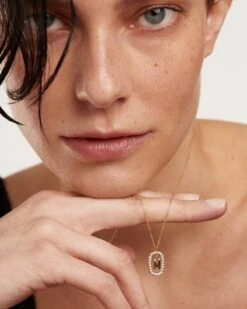 Diamonds And Gold Letter M Necklace -Fashion Accessories 2 CO05 018 U 3 adcfa8f3 138e 4e16 bca9 118d13200b6a