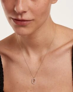 Diamonds And White Gold Letter V Necklace -Fashion Accessories 2 CO06 027 U 34780934 7ec6 44df b76f 5b77ea76004c