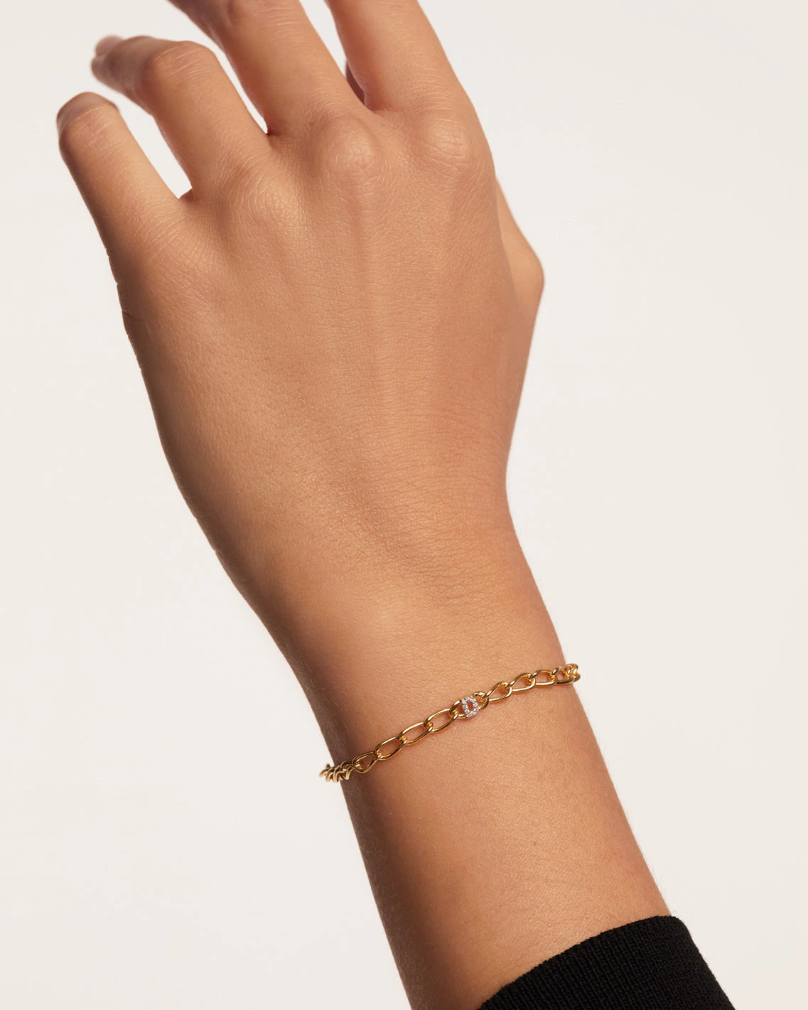 Letter D Chain Bracelet 6 Letter D Chain Bracelet - Image 6