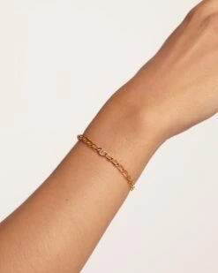 Letter U Chain Bracelet 14 Letter U Chain Bracelet -Fashion Accessories 2 PU01 558 U beauty1 a9aeec05 3ac6 459d aacd b4d20e94bede