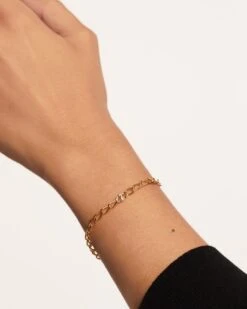 Letter Z Chain Bracelet -Fashion Accessories 2 PU01 563 U beauty1 30446540 36ab 4a93 aede 6a6b21c662a3