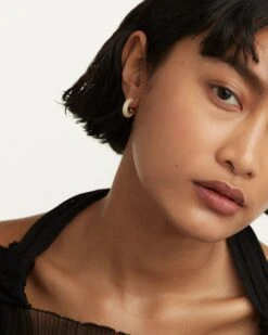 Fashion Accessories -Fashion Accessories 2.AR01 576 U beauty1 scaled