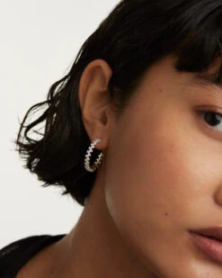 Crown Silver Earrings -Fashion Accessories 2.AR02 579 U beauty3 950372b4 a948 4456 a749 5838fe428cbd