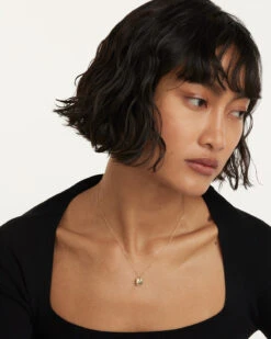 Octet Necklace -Fashion Accessories 2.CO01 435 U beauty1 4d7befe4 218f 4408 8623 4c6e0a94f5e6