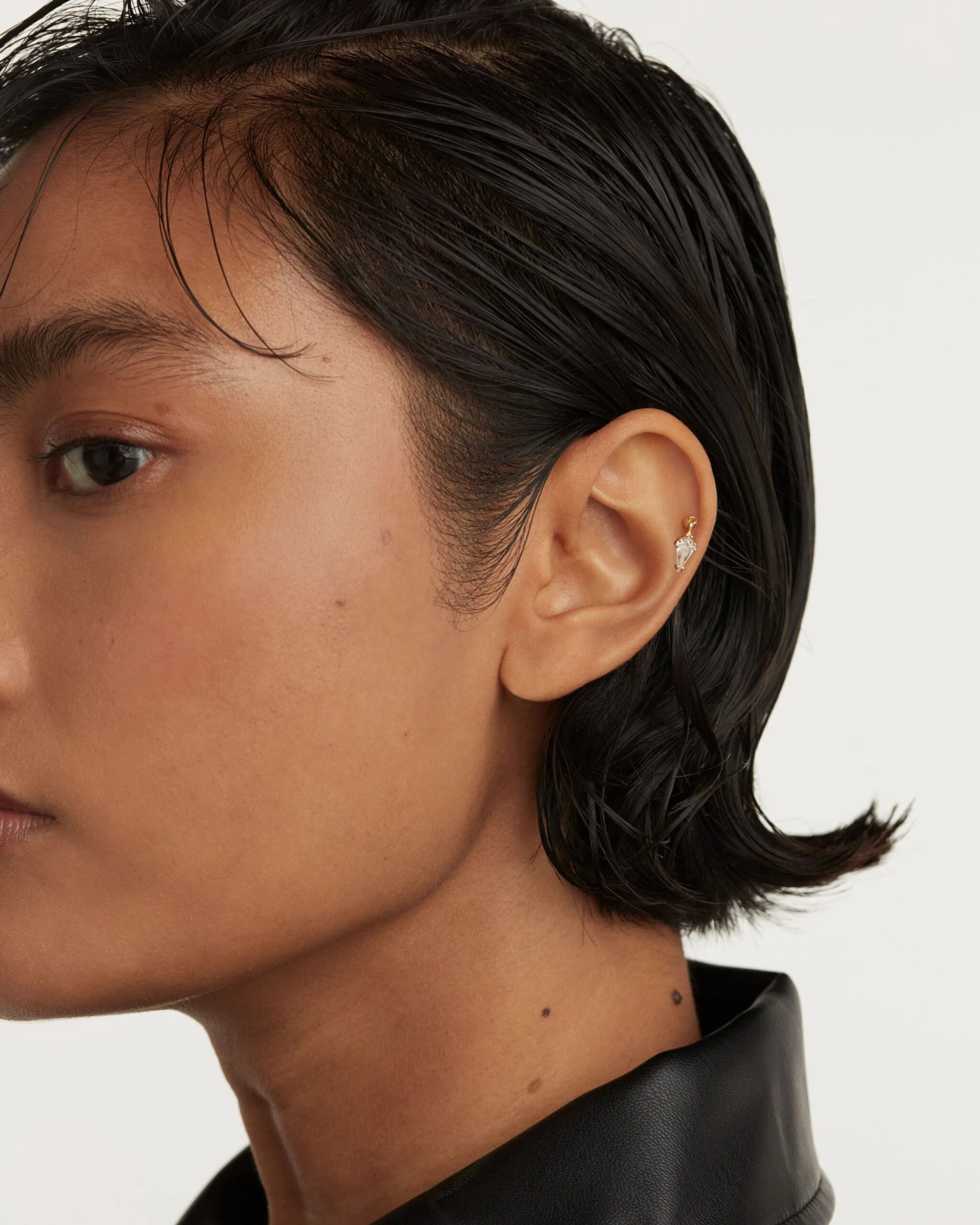 Lua Single Earring 2 Lua Single Earring - Image 2