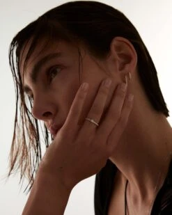 Diamonds And White Gold Solstice Ring 11 Diamonds And White Gold Solstice Ring -Fashion Accessories 3 AN06 018 2 scaled