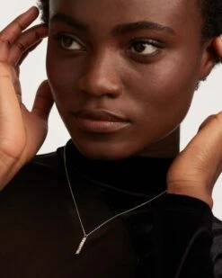 Essential Silver Necklace -Fashion Accessories 3 CO02 414 U beauty2 scaled