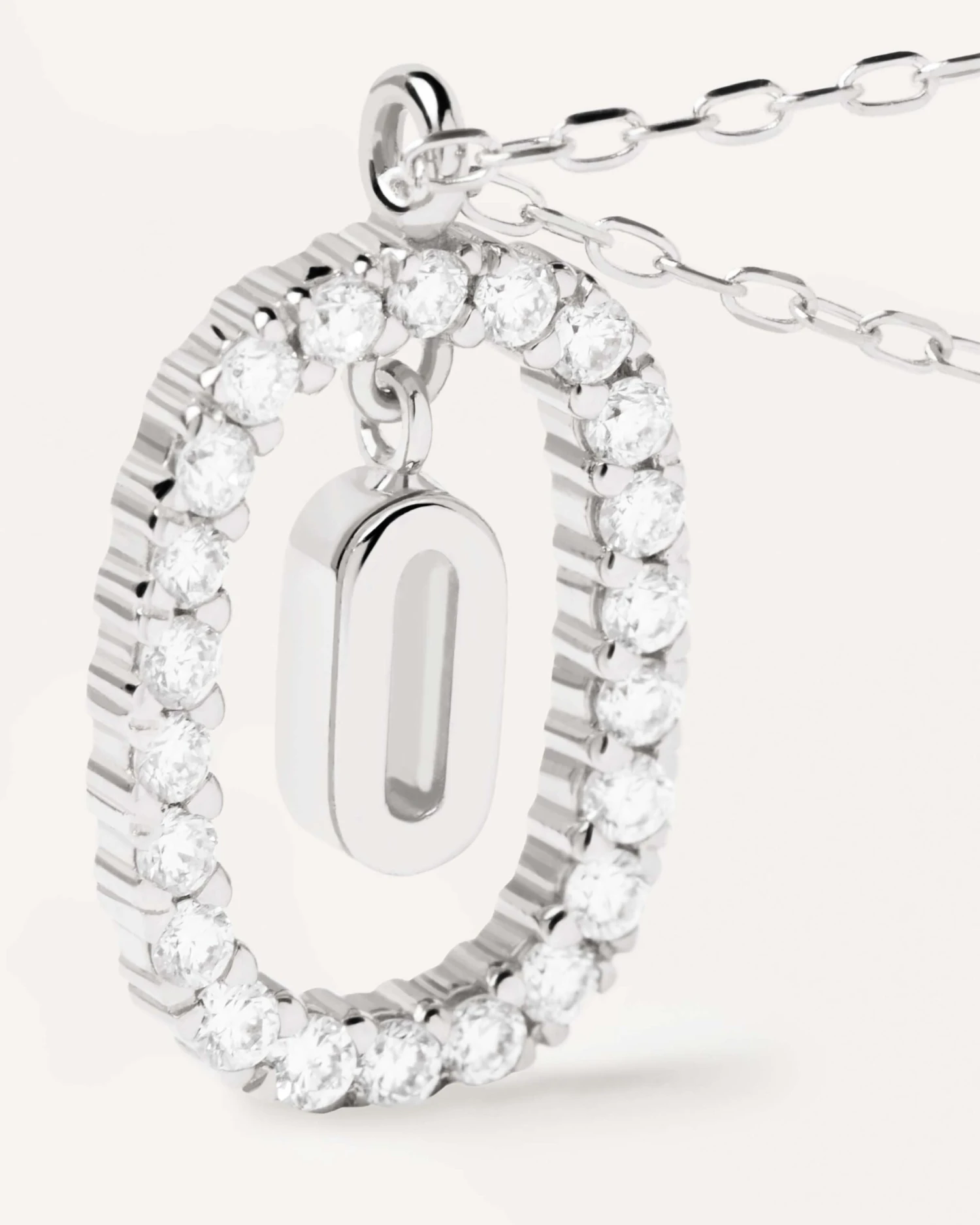 Diamonds And White Gold Letter O Necklace 3 Diamonds And White Gold Letter O Necklace - Image 3