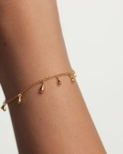 Teardrop Bracelet -Fashion Accessories 3 PU01 588 U beauty3 scaled