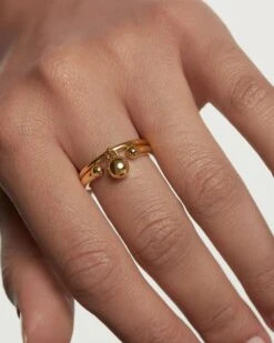 Berlin Ring -Fashion Accessories 4 AN01 933 U beauty1 1d83fcfb d6fd 4a82 8353 0273ea778cae scaled