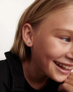 Indigo Peony Earrings -Fashion Accessories 4 AR01 348 U beauty2 scaled