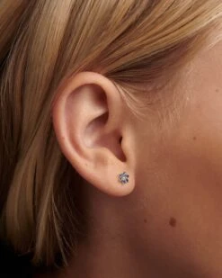 Indigo Peony Silver Earrings -Fashion Accessories 4 AR02 348 U beauty1 scaled