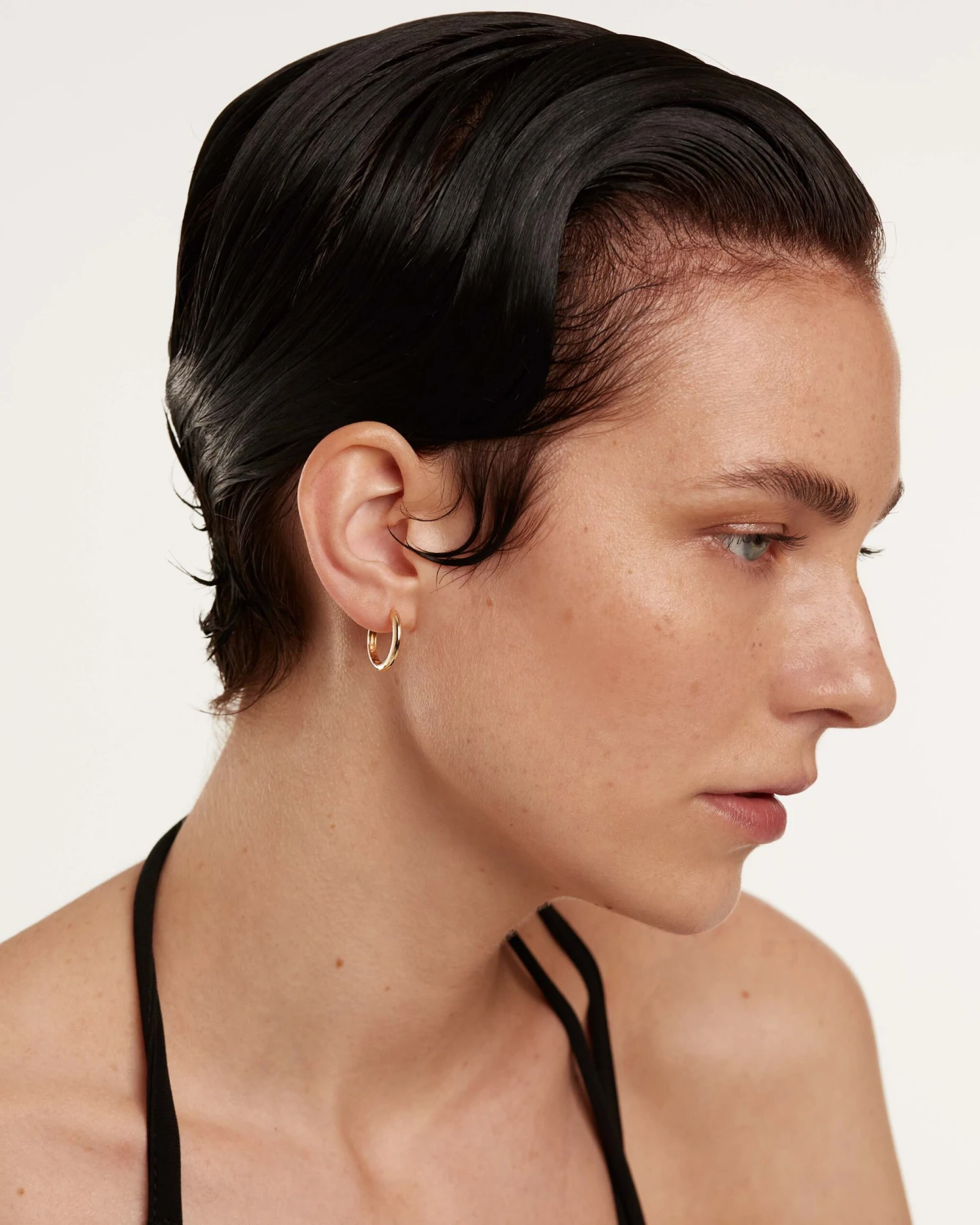 Gold Bold Medium Hoops 5 Gold Bold Medium Hoops - Image 5