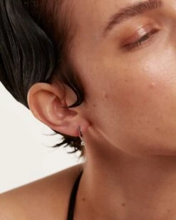 Diamonds And White Gold Drop Hoops -Fashion Accessories 4 AR06 012 U 2 scaled