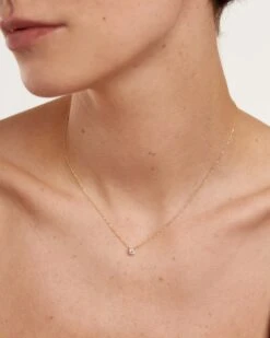 Diamonds And Gold Solitaire Medium Necklace -Fashion Accessories 4 CO05 002 U 2 scaled