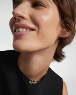 Letter R Charm -Fashion Accessories 5 CHARMS23 08 beauty3 a3db43b5 ac07 44aa 8812 58c4e8fd3e17 scaled