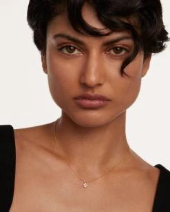 Daisy Necklace -Fashion Accessories 5.CO01 498 U beauty2 scaled