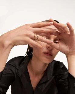 Kara Rings -Fashion Accessories 6 AN01 640 beauty4 0605267c 4467 4074 8f93 9c701de95bb5 scaled