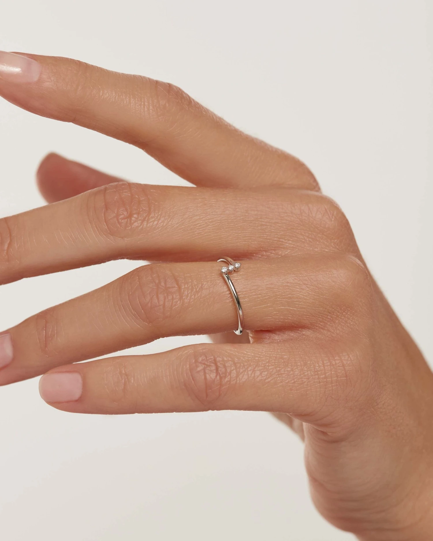 Diamonds And White Gold Balance Ring 6 Diamonds And White Gold Balance Ring - Image 6