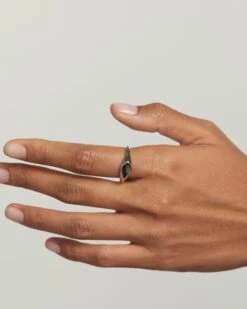 Devi Stamp Silver Ring -Fashion Accessories 7 AN02 A53 beauty1 scaled