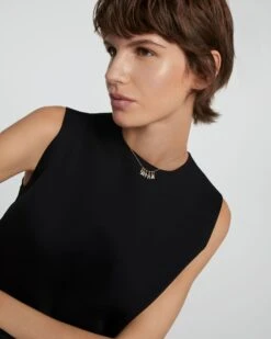 Letter H Charm 17 Letter H Charm -Fashion Accessories 8 CHARMS23 08 beauty2 scaled