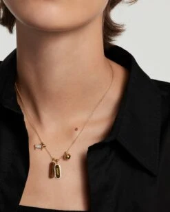 Apple Charm -Fashion Accessories 9 CHARMS23 011 beauty1 scaled