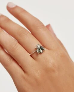 Zaza Silver Ring -Fashion Accessories AN02 255 U grid2 404abc9e 9b39 4bfe a50f 22d64a82c650