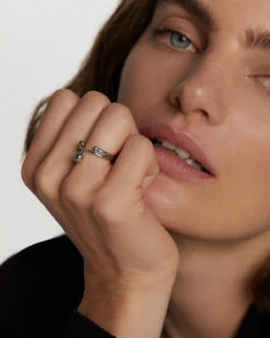 Berlin Silver Ring -Fashion Accessories AN02 933 beauty1