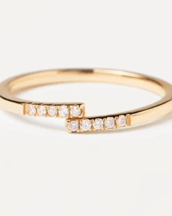 Diamonds And Gold Cross Ring -Fashion Accessories AN05 007 alt1 e0c41db6 1f6e 4e87 89be 7c351bca984a