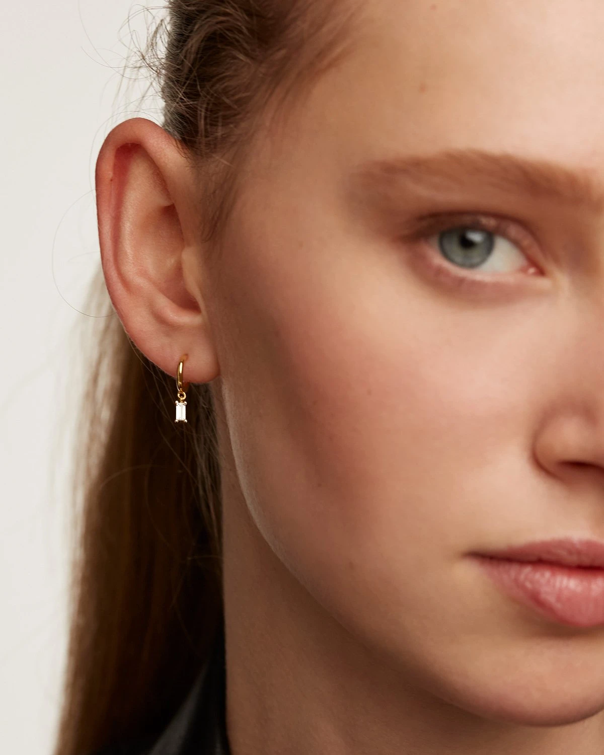 Alia Earrings 4 Alia Earrings - Image 4