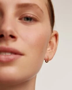 White Mini Hoops -Fashion Accessories AR01 134 U beauty2 556bdab8 4e6d 4502 8900 4669bef36f8e