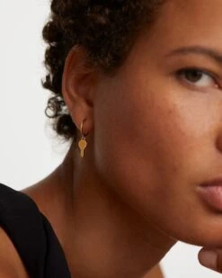 Eternum Earrings -Fashion Accessories AR01 363 U grid2 0cc3cab4 e2ce 438a a26a a1ecc1f2de42