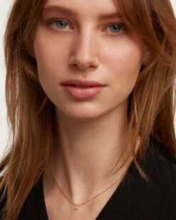 White Solitary Necklace -Fashion Accessories CO01 060 U 3 scaled