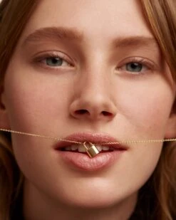 Bond Necklace -Fashion Accessories CO01 086 U 4 scaled