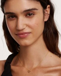 Black Heart Necklace -Fashion Accessories CO01 221 U 1 scaled