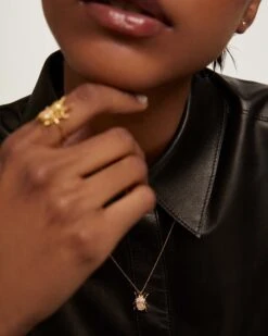 Luck Beetle Amulet Necklace 15 Luck Beetle Amulet Necklace -Fashion Accessories CO01 254 U 5 scaled