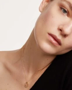 Letter E Necklace -Fashion Accessories CO01 264 U 6 scaled