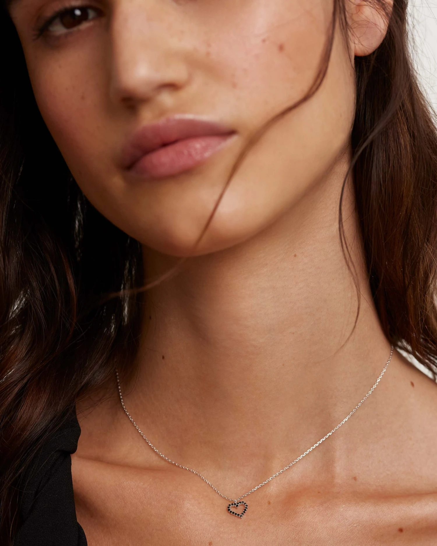 Black Heart Necklace Silver 2 Black Heart Necklace Silver - Image 2